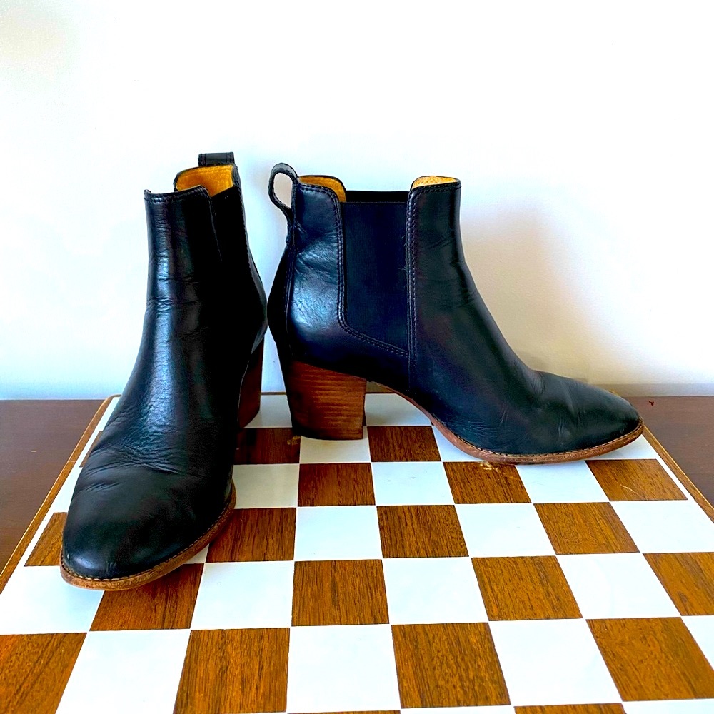 Madewell Booties size 7.5
